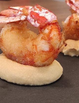 Gamberoni Fritti Su Letto Di Crema Di Ceci Al Ta Cucina Andrea Ricci