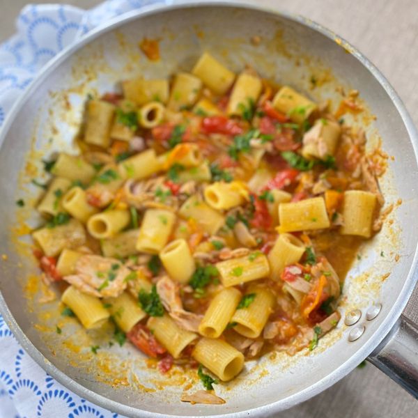 Mezze Maniche Con Tonno E Pomodorini Al Ta Cucina Andreanimimma