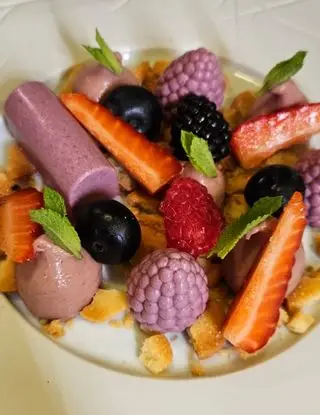 Ricetta Pannacotta ai frutti di bosco 🫐✨ di UnaMilaneseincucina