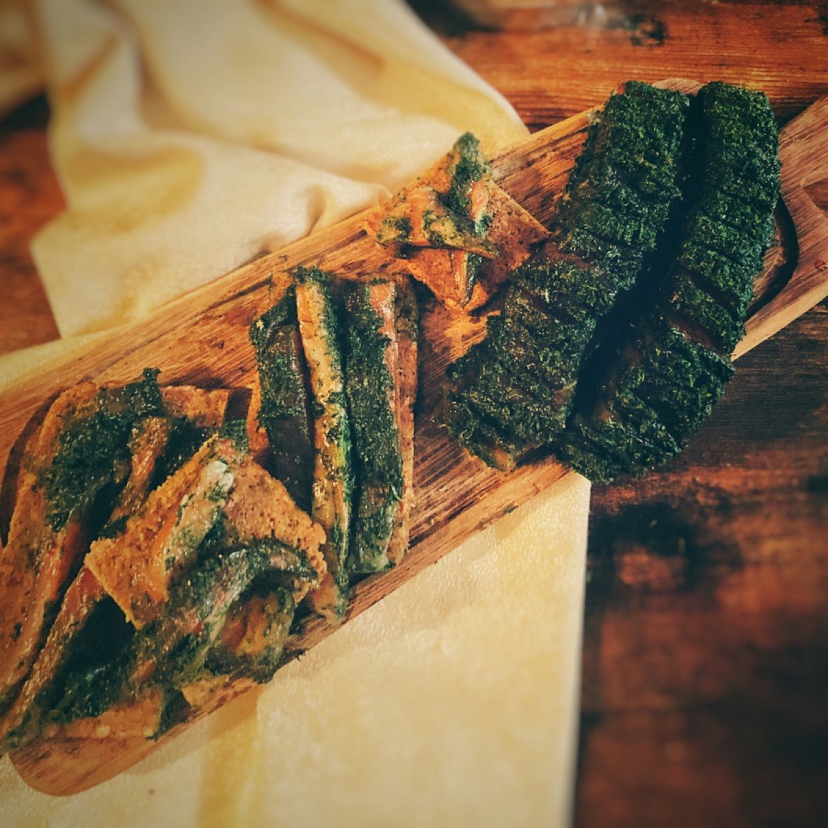 Gravlax con spirulina