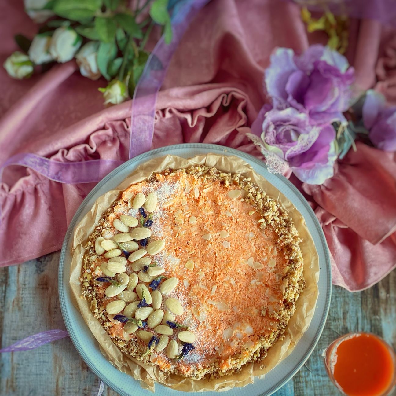 Raw cake carote e mandorle