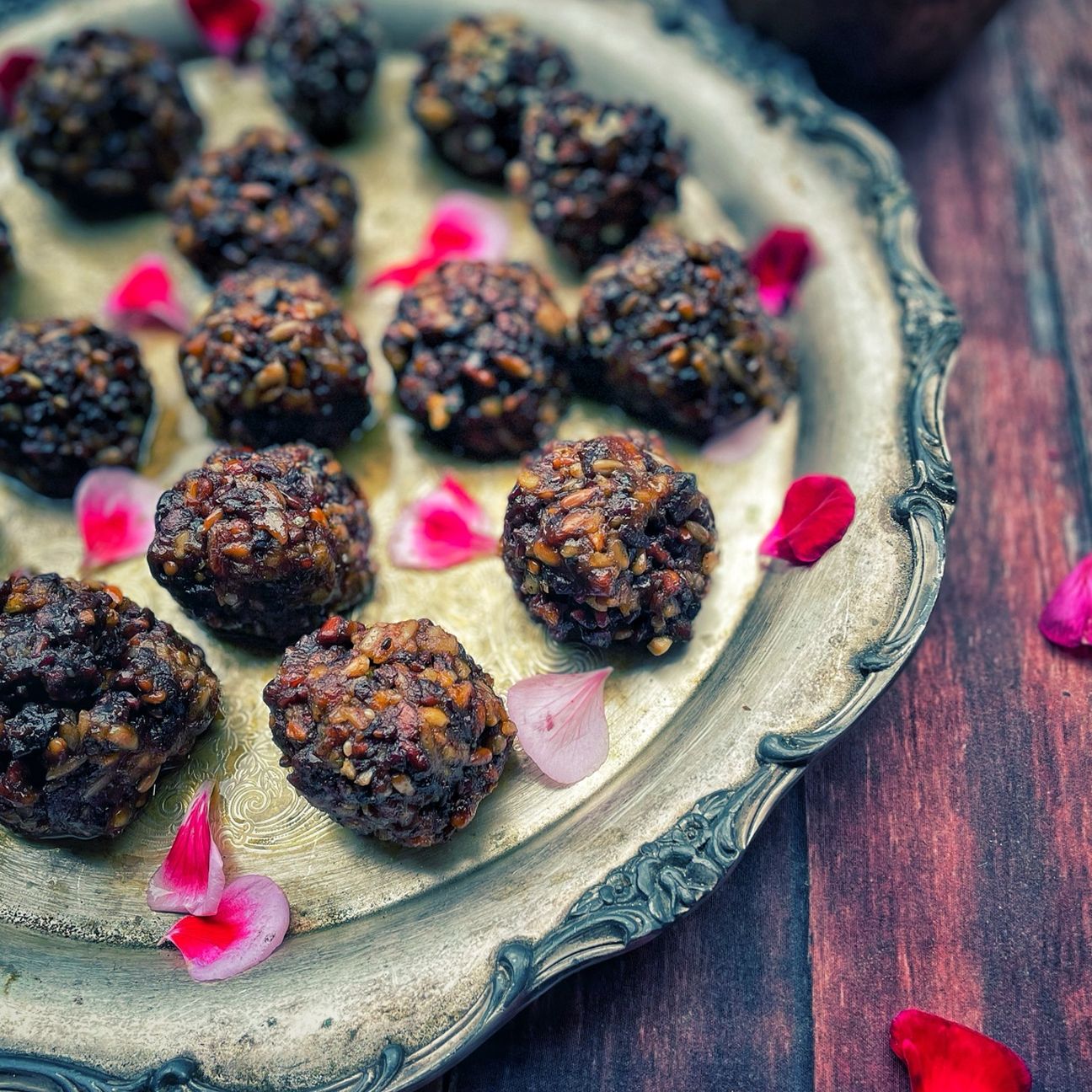 Muesli ladoo