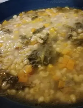 Ricetta Zuppa di cereali, lenticchie, biete e cime di rapa di valentinamaria