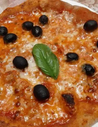 Ricetta La semplicità della pizza di lara1985