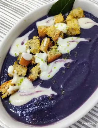 Ricetta Vellutata di cavolo viola con crema di parmigiano e pane speziato di flastefyfood