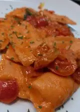 Ricetta Raviolo al pesce spada con pomodorini freschi