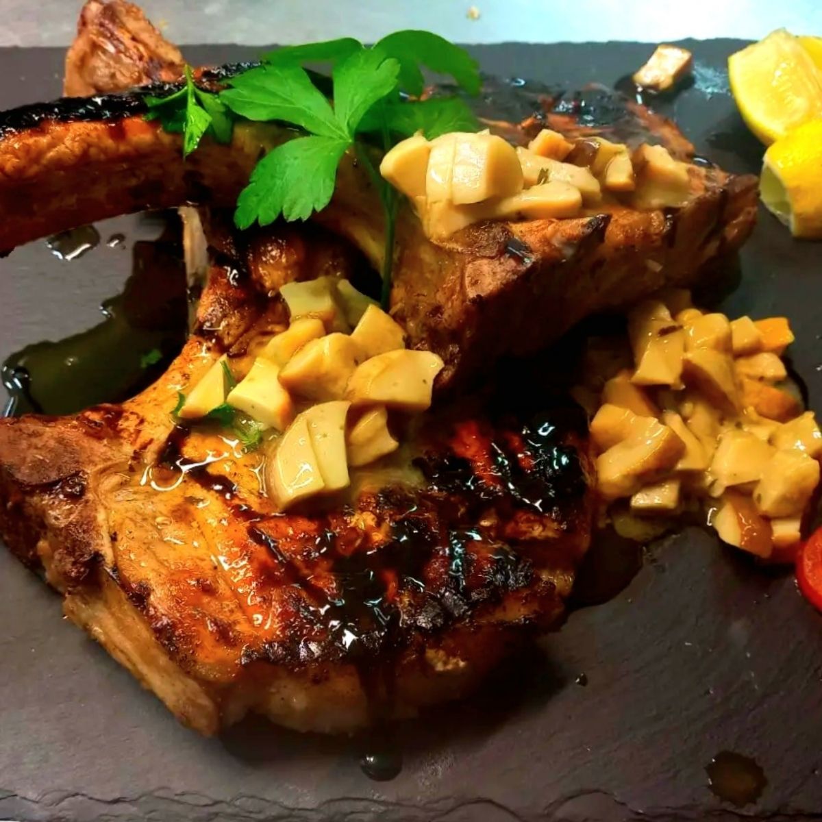 Tomahawk ai funghi porcini