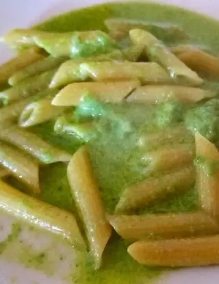 Ricetta Penne lattuga e mozzarella di bufala di Mariomazzei