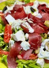 Ricetta Insalata greca con feta e bresaola