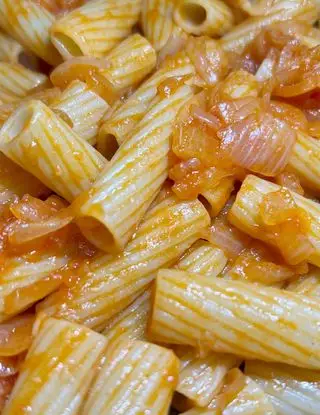 Ricetta Pasta al ragù di cipolle di lecosinedellacuoca