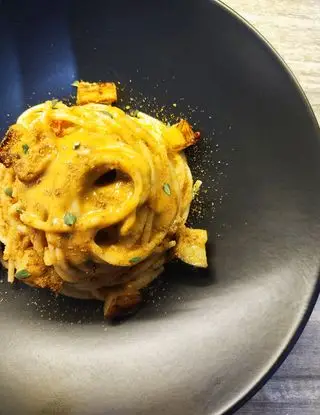 Ricetta Spaghetti di farro ai ricci, bottarga di tonno e melanzane al timo di stefanoiafrate