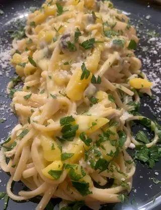 Ricetta Linguine Vongole Patate e Pecorino di ricettedicasanostradialexeangy