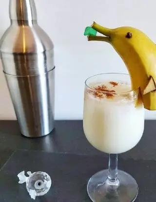 Ricetta Pina Colada Banana Delfino di Cheatday_is_okay