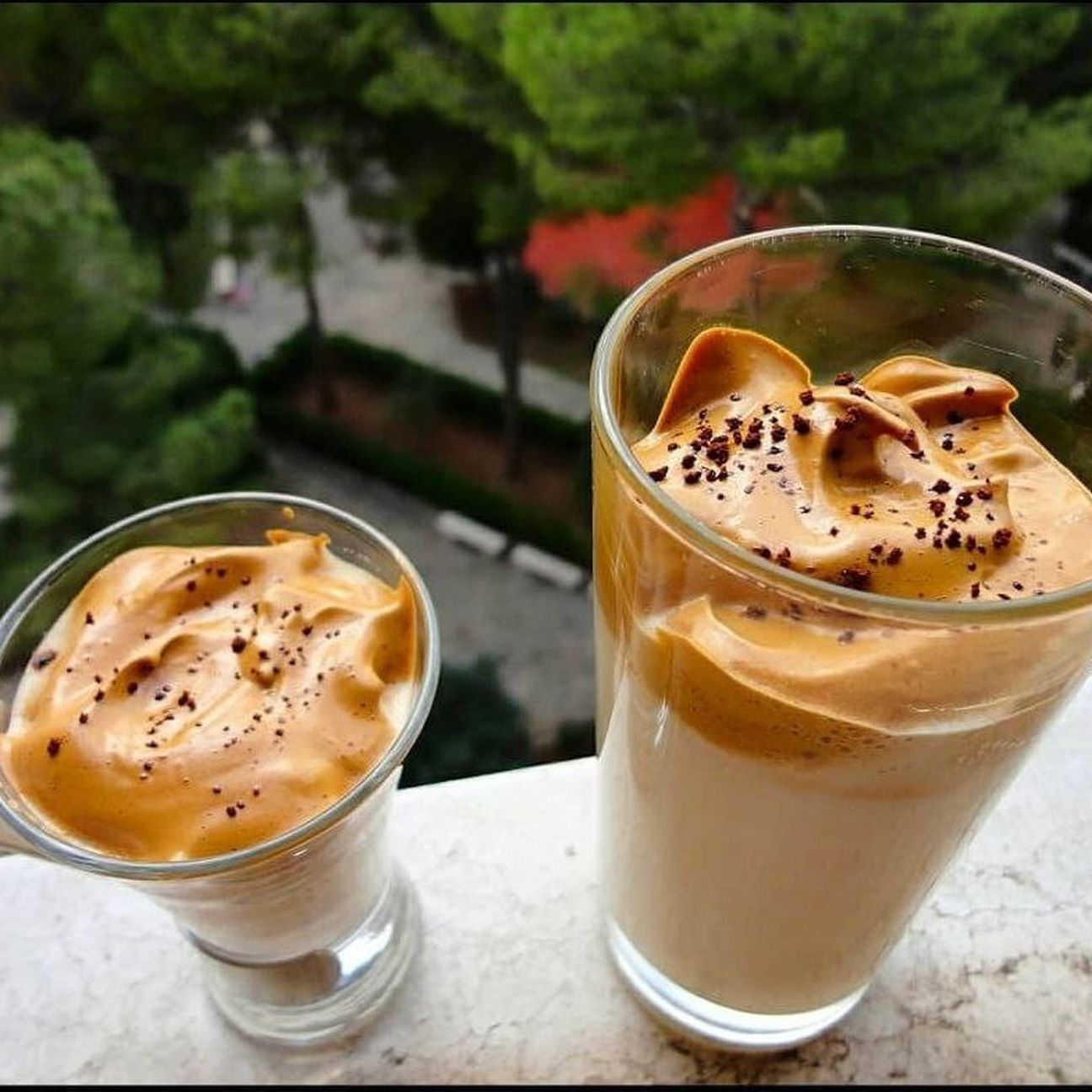 Dalgona Coffee (crema densa di caffè)