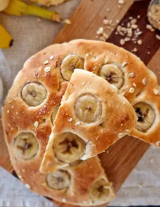 Ricetta Focaccia dolce con muesli e banana di carmensitaincucina