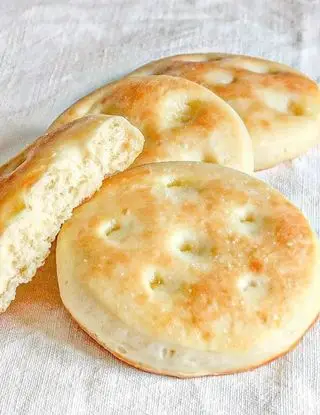 Ricetta 🥖FOCACCINE MORBIDE🥖 di laricettachescotta