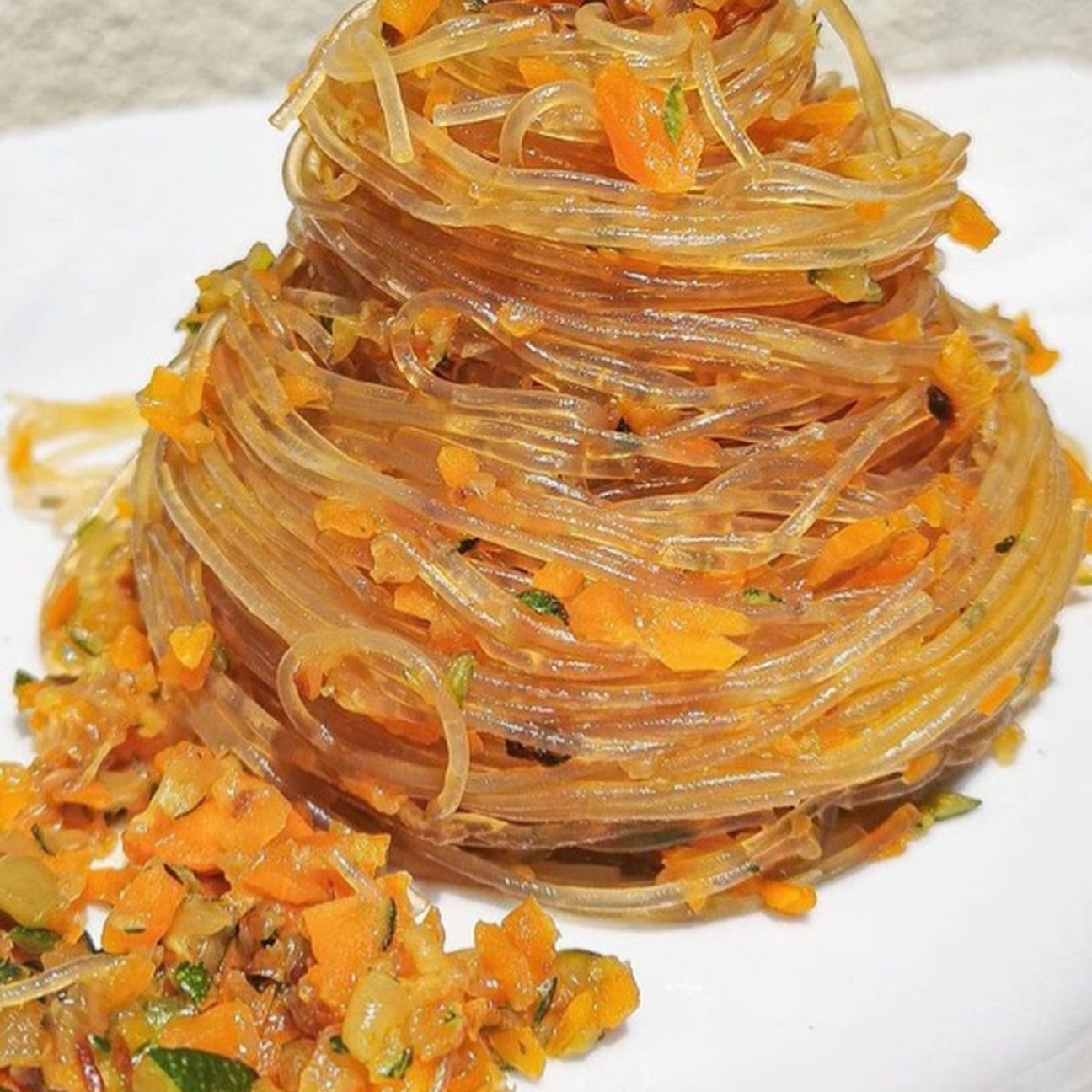 🥕🍜SPAGHETTI DI SOIA CON VERDURE🍜🥕