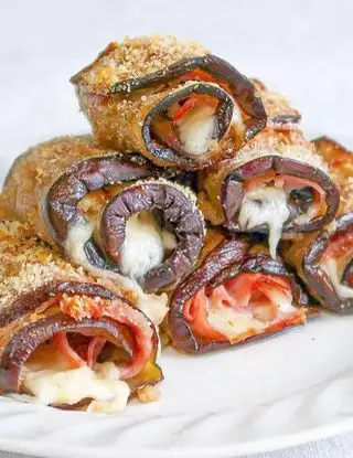 Ricetta 🍆INVOLTINI DI MELANZANE🍆 di laricettachescotta