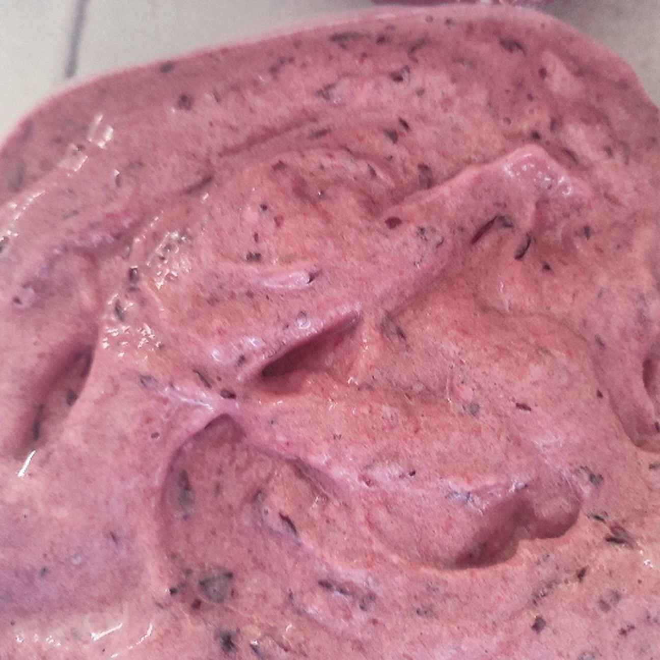 Gelato alle ciliegie e banane