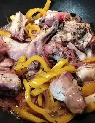 Ricetta Coniglio con peperoni di in_cucina_con_vivi