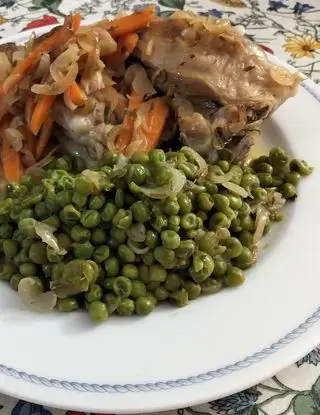 Ricetta Agnello con carote al vino bianco di in_cucina_con_vivi