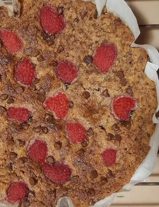 Ricetta Torta di lamponi e gocce di cioccolato fondente di in_cucina_con_vivi