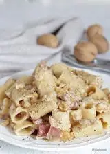 Ricetta Pasta con speck mascarpone e noci