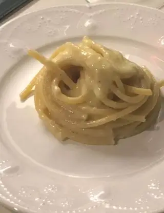 Ricetta Tonnarelli cacio e pepe rivisitata di augusto