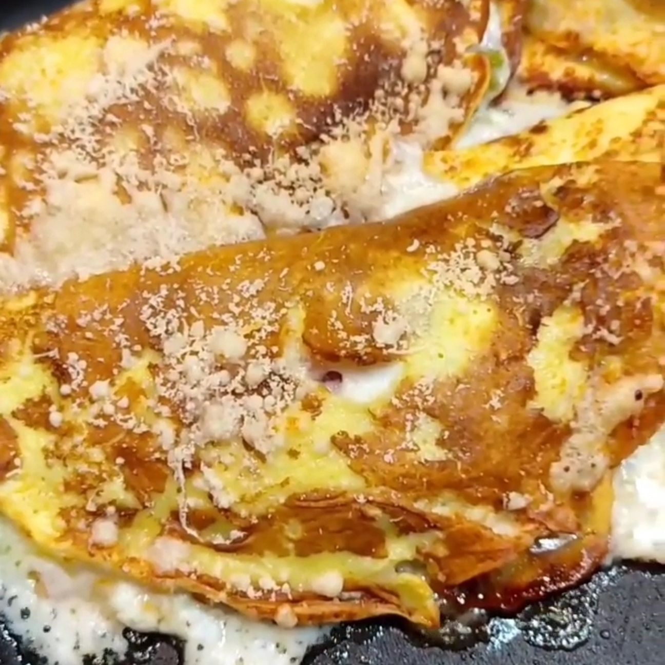 CRESPELLE CON STRACCIATELLA, PISELLI E PROSCIUTTO COTTO 🤤