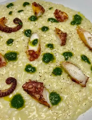 Ricetta Risotto alla crema di patate, polpo scottato e salsa al basilico di lucasfoodandkitchen