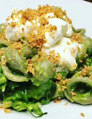 Ricetta Orecchiette di grano arso alle cime di rapa, pane croccante e stracciatella di lucasfoodandkitchen