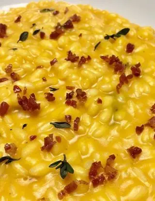 Ricetta Risotto alla crema di zucca, timo e salsiccia piccante di lucasfoodandkitchen