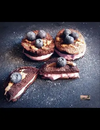 Ricetta Dorayaki al Cacao, Arachidi e Mirtilli di Loca