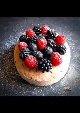 Ricetta Hazelnut Cake ai Frutti di Bosco