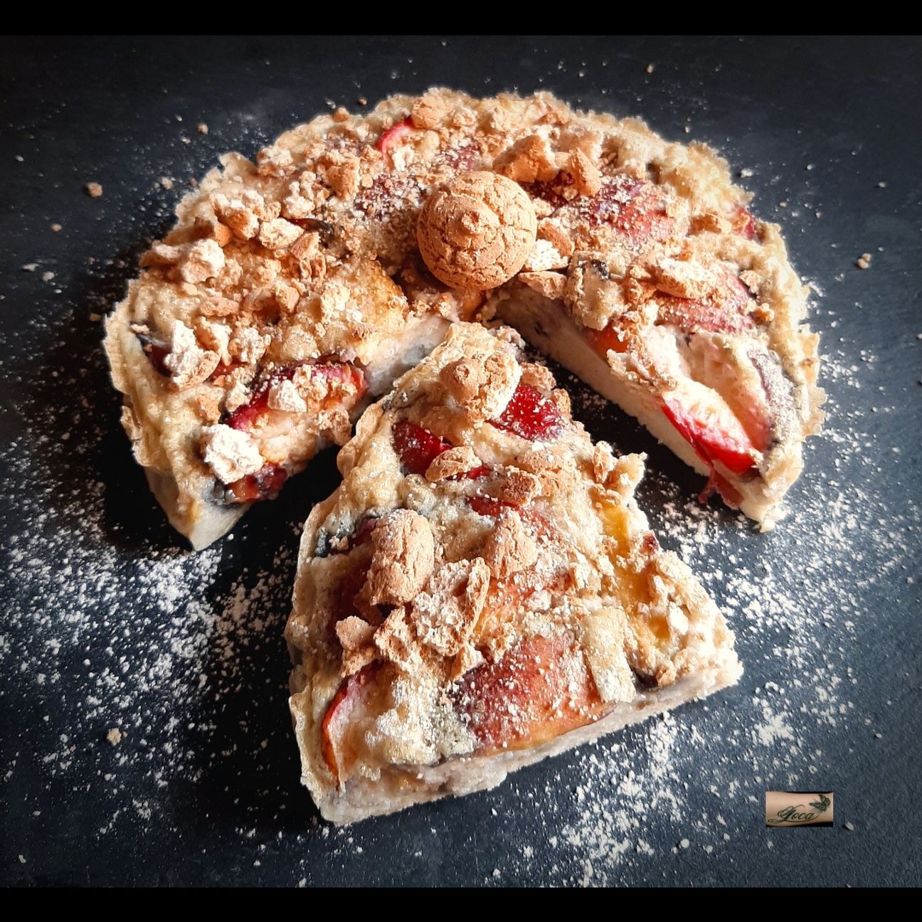 Torta Pesca e Amaretti