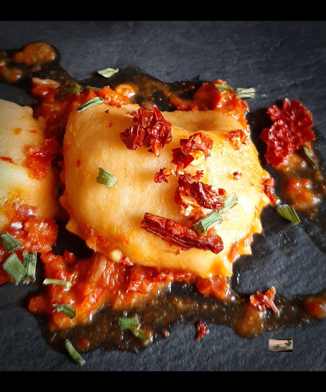 Ravioli di Baccalà con Pesto di Peperoni Cruschi