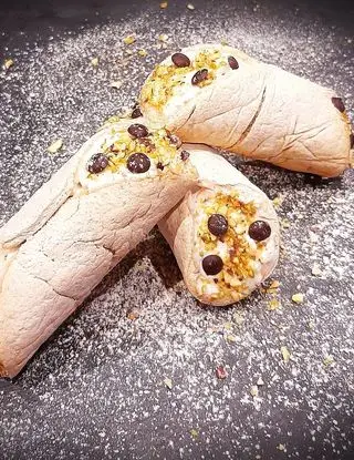 Ricetta Cannoli di Frolla di Loca