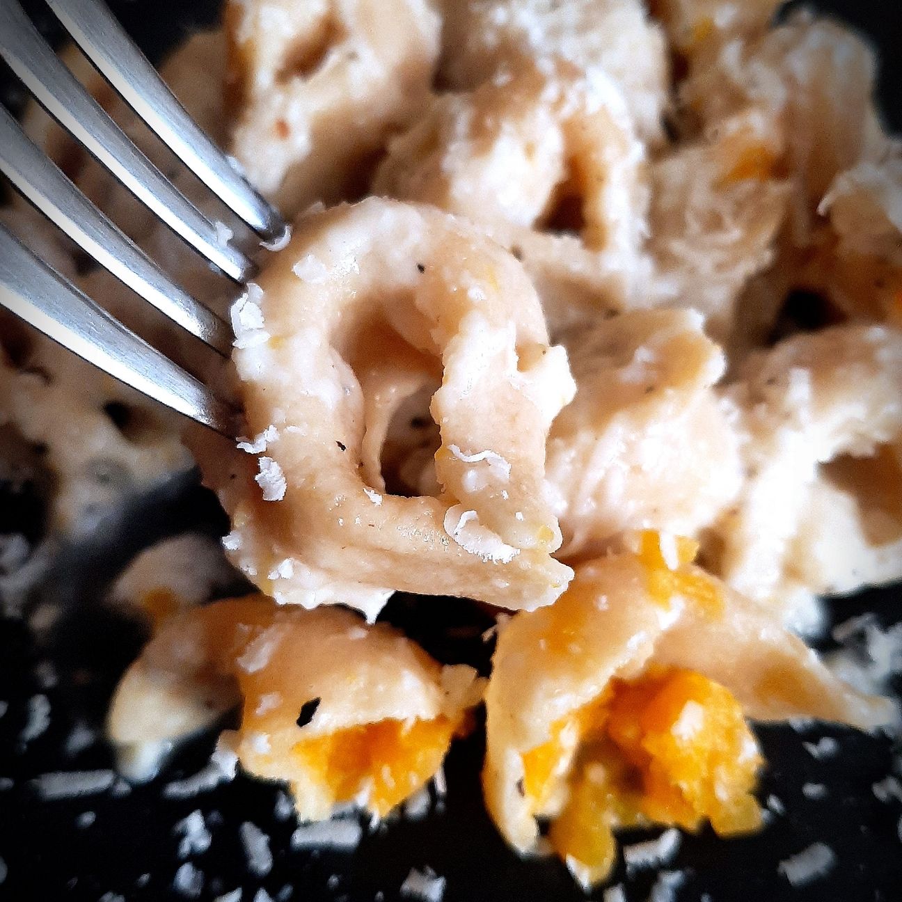 Tortelli alla Zucca Cacio e Pepe