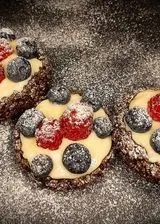 Ricetta Tartellette Cacao, Vaniglia e Frutta