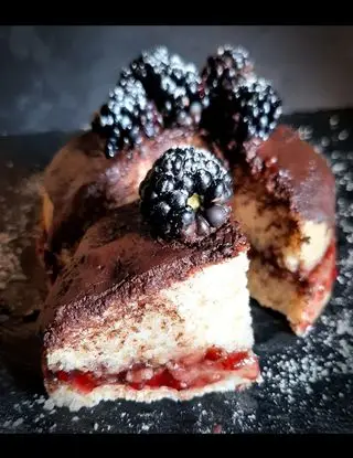 Ricetta Torta Cacao e Frutti di Bosco di Loca