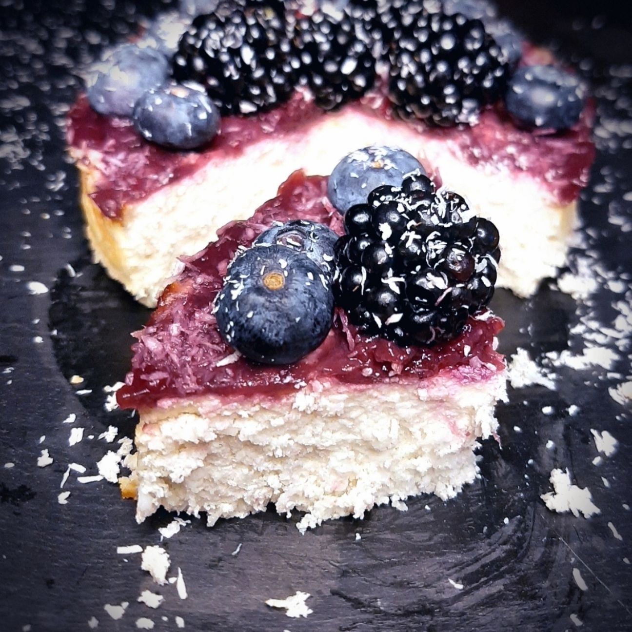 Cheesecake Basca Cocco e Frutti di Bosco