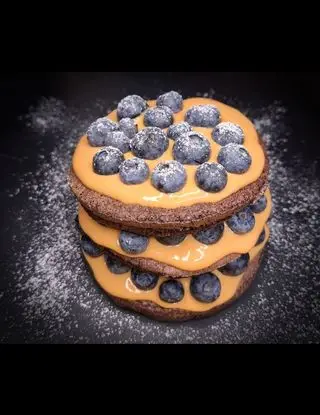 Ricetta Choco Pancake Caramello e Mirtilli di Loca