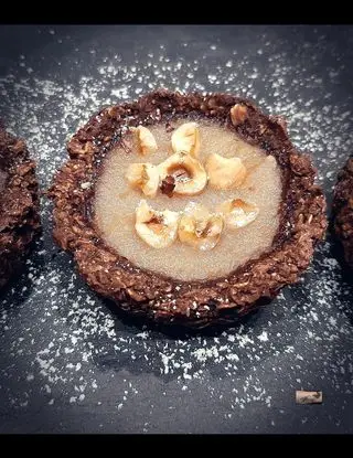 Ricetta Tartellette Cacao, Pere e Nocciole di Loca