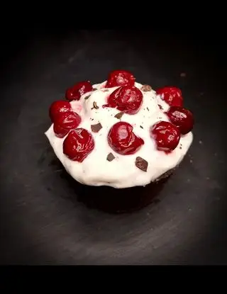 Ricetta Choco Cupcake Stracciatella e Amarene di Loca