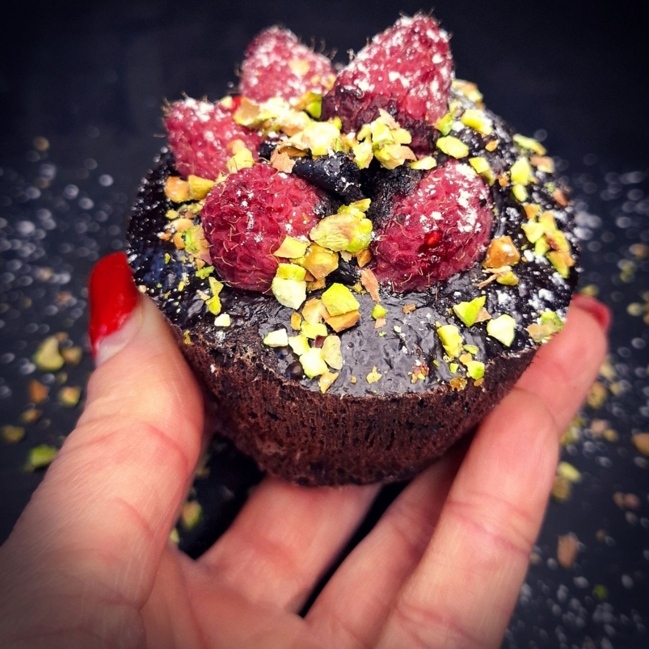 Muffin Cacao, Lamponi e Pistacchi