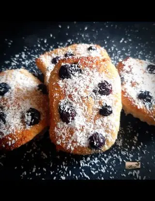 Ricetta Plumcake Cocco e Mirtilli di Loca