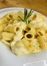 Ricetta Pasta patate e scamorza affumicata