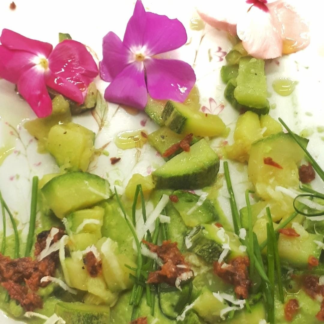 Zucchine con pancetta e pecorino