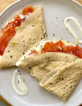 Ricetta CREPES SALATE PROTEICHE di unfilodolio