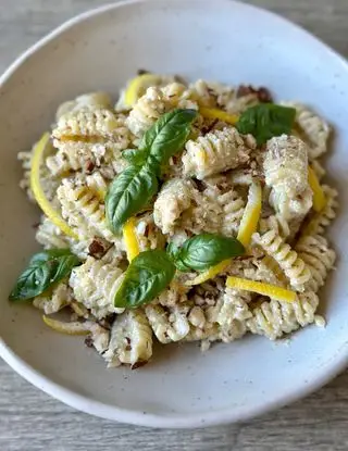 Ricetta RADIATORI DI PASTA GAROFALO AL PESTO DI LIMONE di unfilodolio